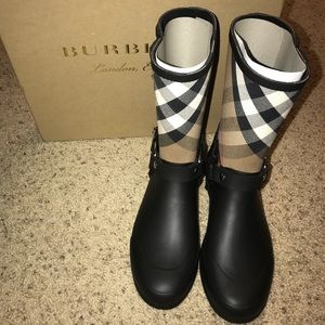 Burberry rain boots